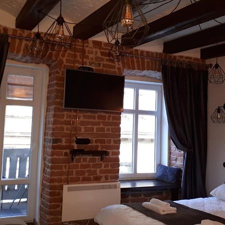 Loft Апартаменти З Балконом В Центрі Львова Luaran gambar