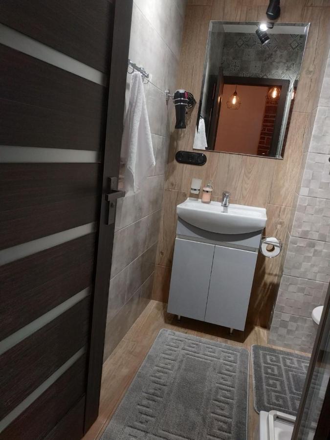 Loft Апартаменти З Балконом В Центрі Львова Luaran gambar